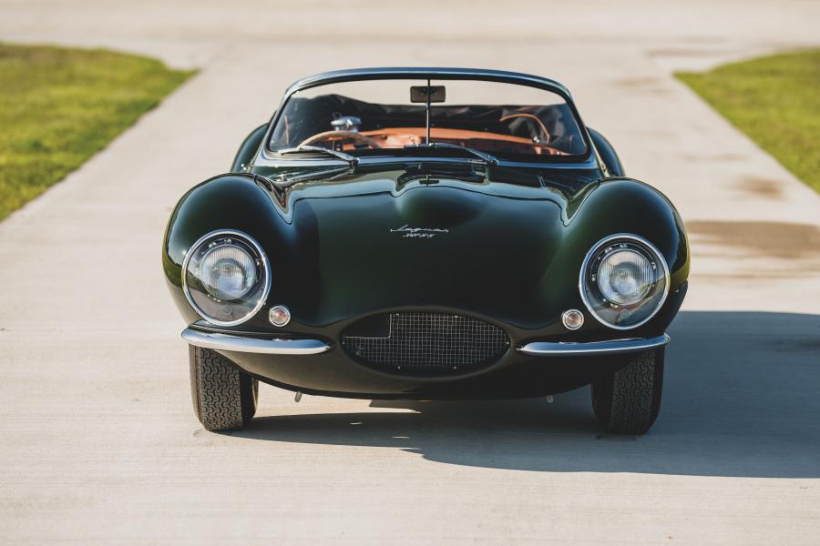  Jaguar XKSS Continuation (XKSS775) 2017 года  (фото 2 из 24)